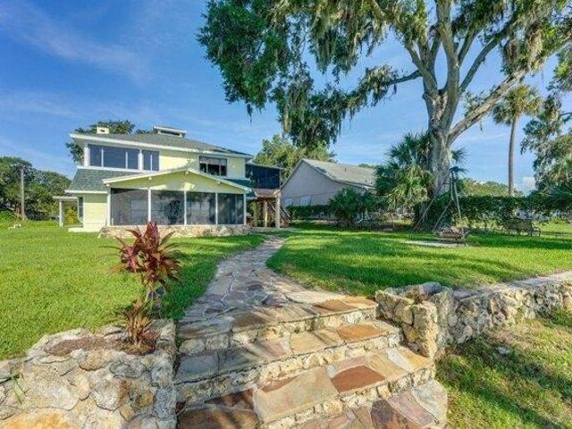 House for sale in Tavares, Florida