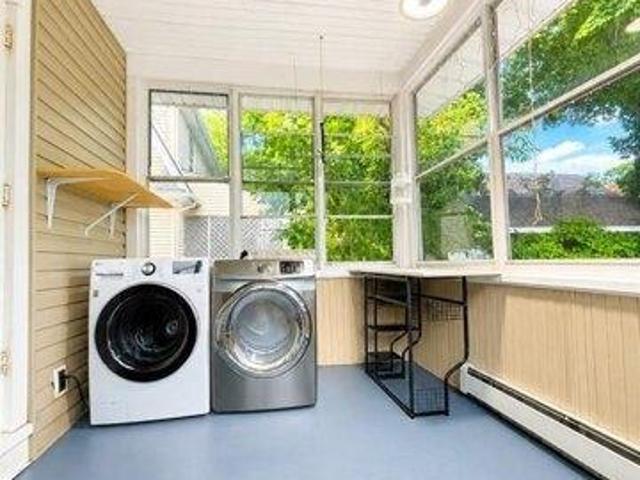 House for sale in Teaneck, New Jersey