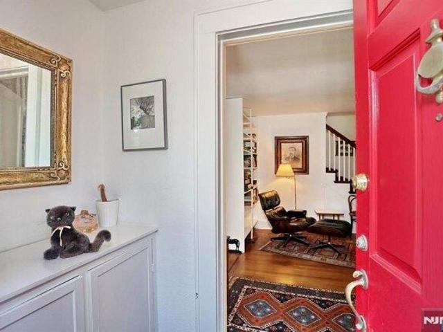 House for sale in Tenafly, New Jersey