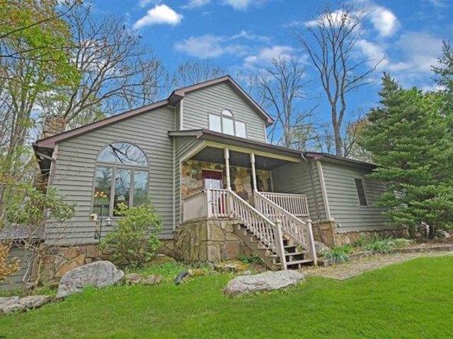 House for sale in Terra Alta, West Virginia