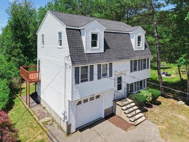 House for sale in Tewksbury, Massachusetts