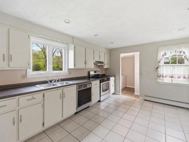 House for sale in Tewksbury, Massachusetts