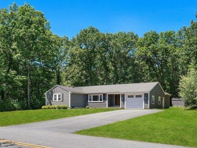 House for sale in Tewksbury, Massachusetts