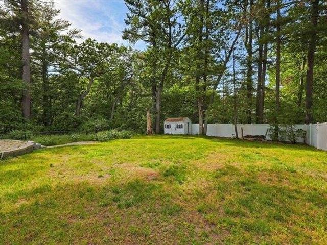 House for sale in Tewksbury, Massachusetts
