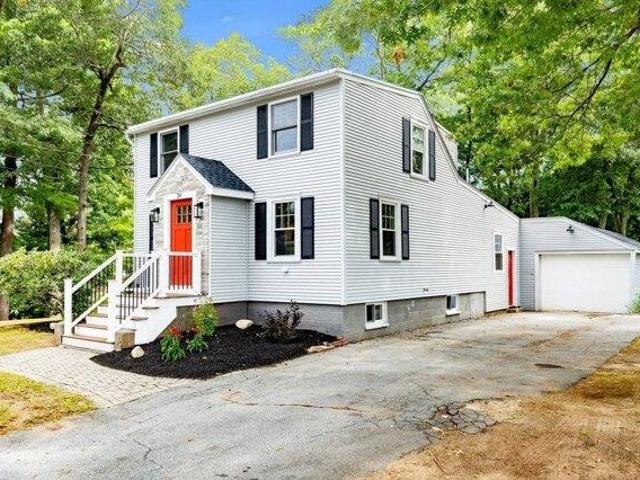 House for sale in Silver Lake, Tewksbury