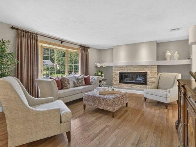 House for sale in Tewksbury, Middlesex County
