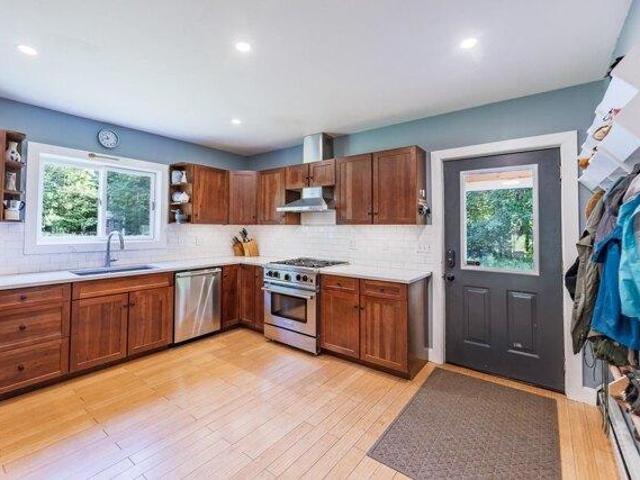 House for sale in Thetford Center, Vermont