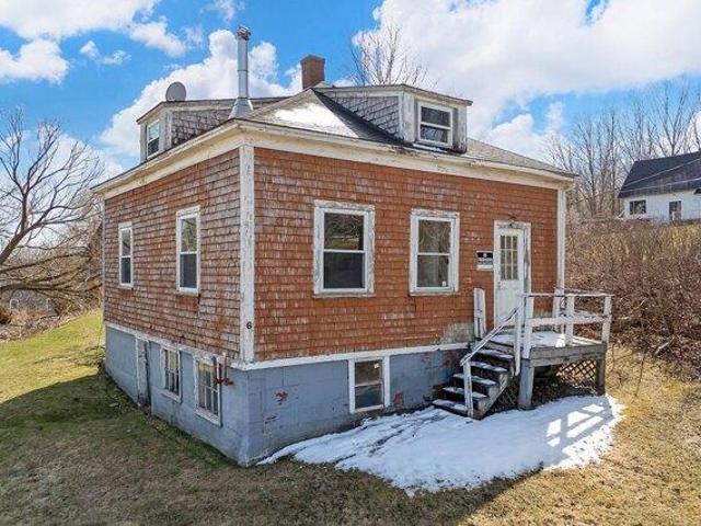 House for sale in Thomaston, Maine