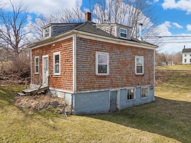 House for sale in Thomaston, Maine