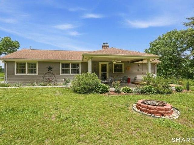 House for sale in Thompson, Connecticut