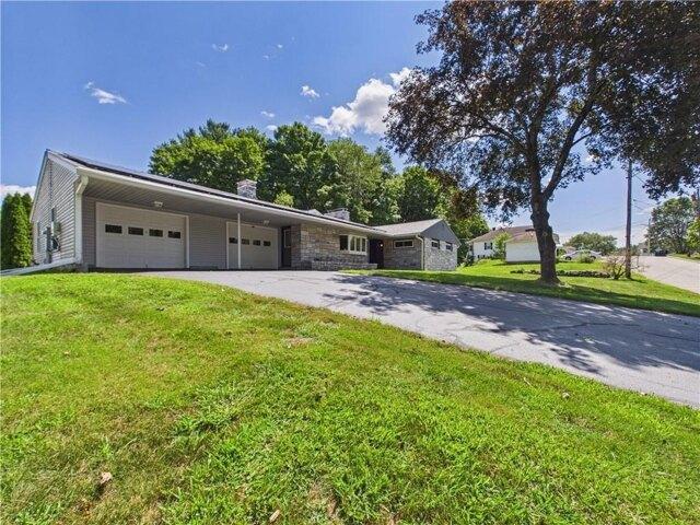 House for sale in Thompson, Connecticut