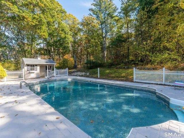 House for sale in Thompson, Northeastern Connecticut Planning Region