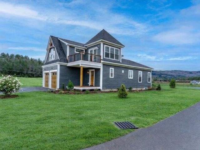 House for sale in New Hampshire
