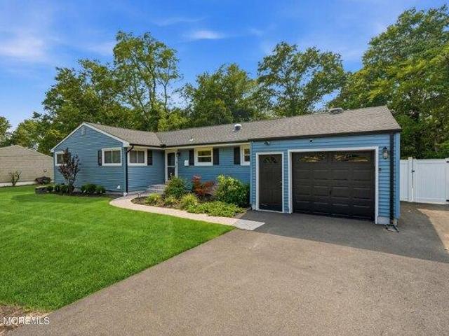 House for sale in Monmouth, New Jersey