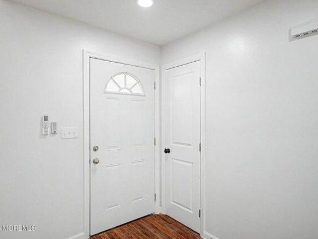 House for sale in Monmouth, New Jersey