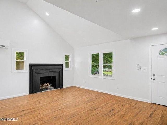 House for sale in Tinton Falls, Monmouth County