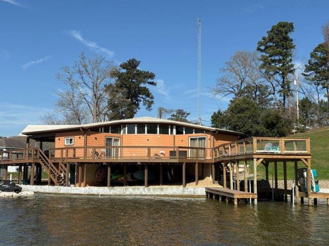 House for sale in Elmore, Alabama