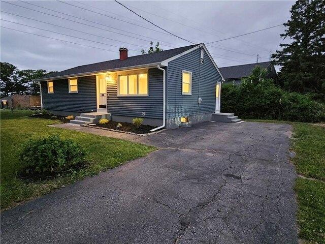 House for sale in Tiverton, Rhode Island