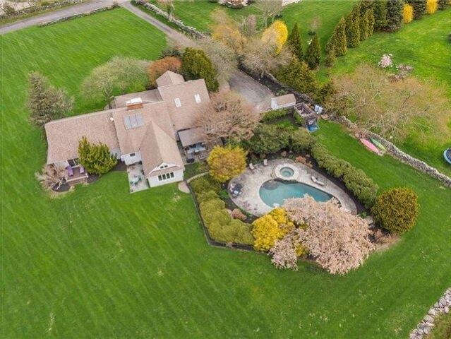 House for sale in Tiverton, Rhode Island
