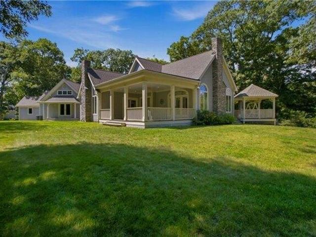 House for sale in Tiverton, Rhode Island