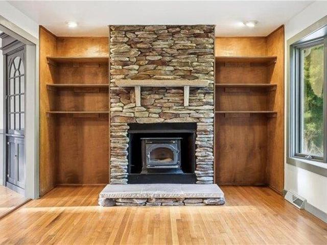 House for sale in Tiverton, Newport County