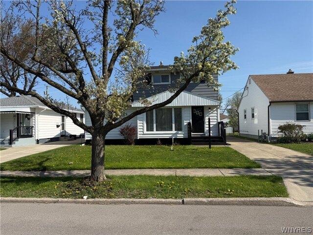 House for sale in Tonawanda, New York