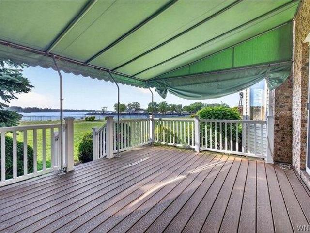 House for sale in New York