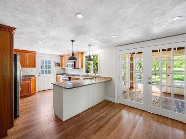 House for sale in Topsfield, Massachusetts