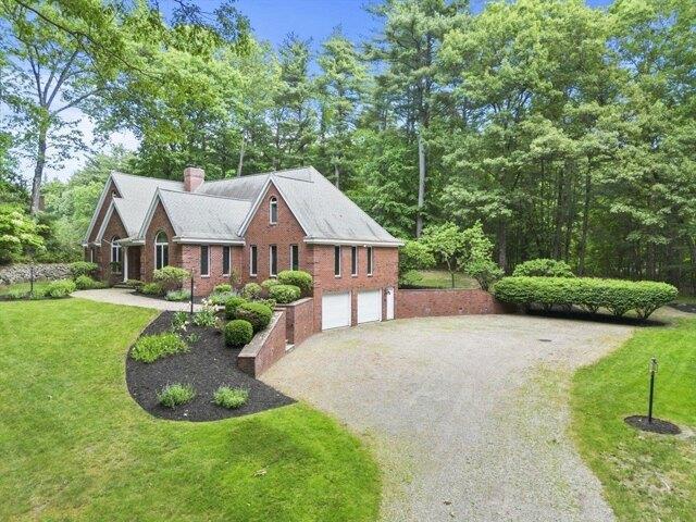House for sale in Topsfield, Massachusetts
