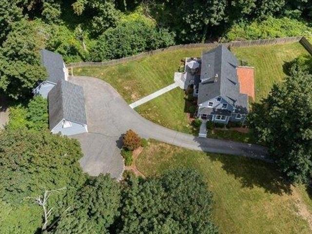 House for sale in Topsfield, Massachusetts