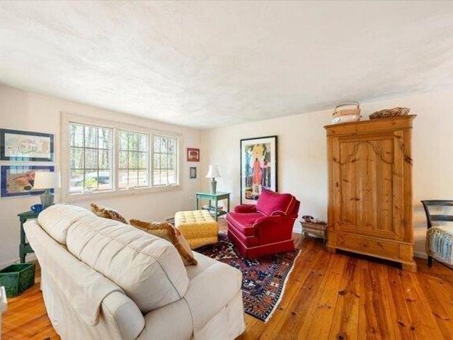 House for sale in Townsend, Middlesex County