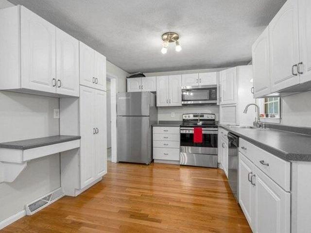 House for sale in Townsend, Middlesex County