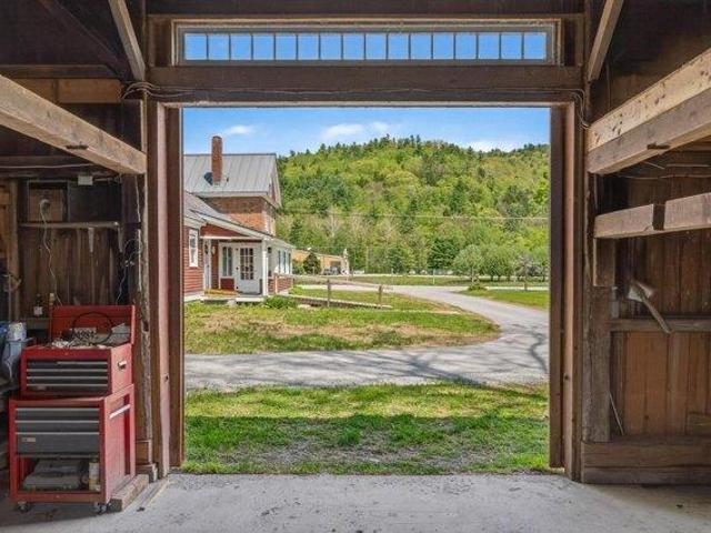 House for sale in Townshend, Windham County