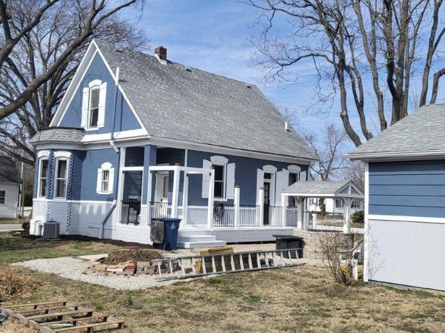 House for sale in Clinton, Illinois