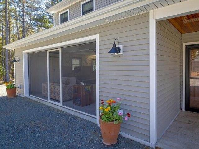 House for sale in Maine