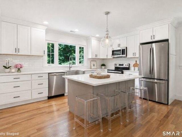 House for sale in Bridgeport, Connecticut
