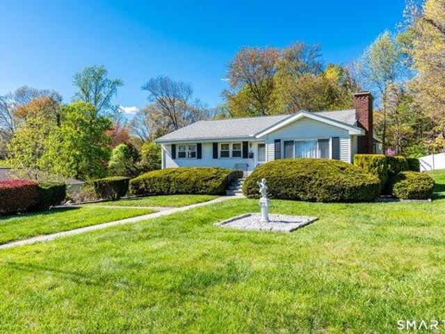 House for sale in Trumbull, Connecticut
