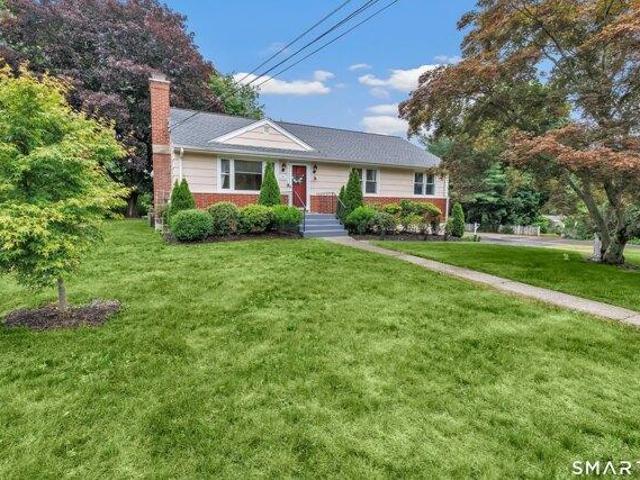 House for sale in Trumbull, Connecticut