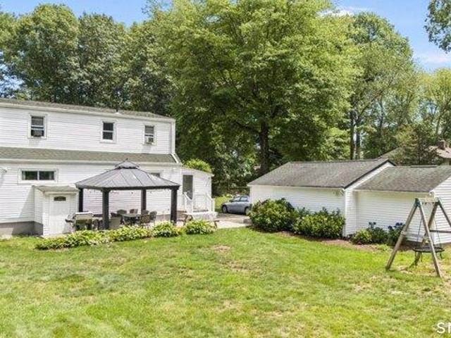 House for sale in Trumbull, Connecticut