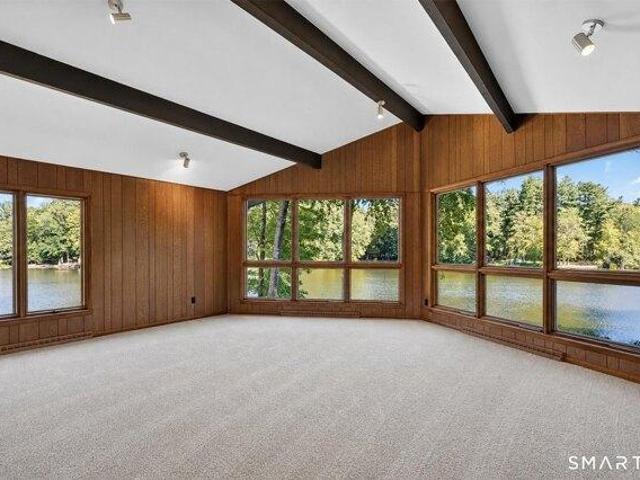 House for sale in Long Hill, Trumbull