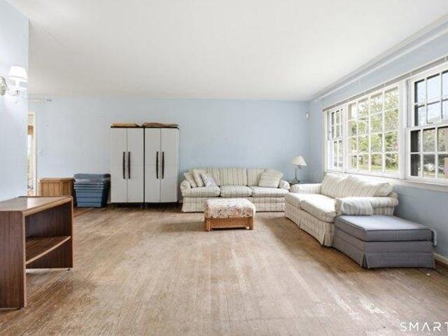 House for sale in Long Hill, Trumbull