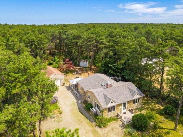 House for sale in North Truro, Massachusetts