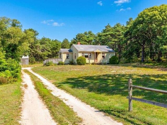 House for sale in North Truro, Massachusetts