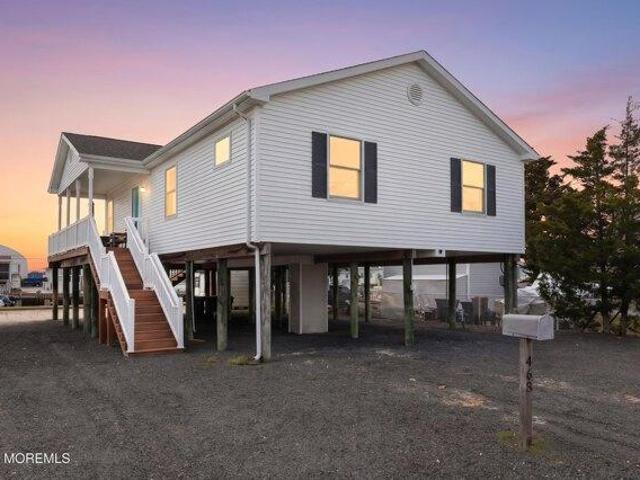 House for sale in Tuckerton, New Jersey
