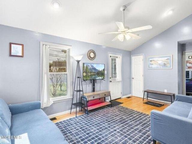 House for sale in Tuckerton, New Jersey