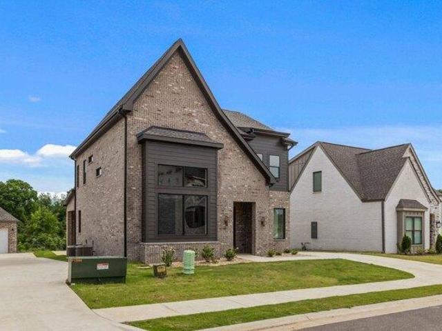 House for sale in Muscle Shoals, Alabama