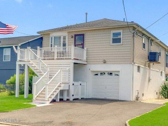 House for sale in Monmouth, New Jersey