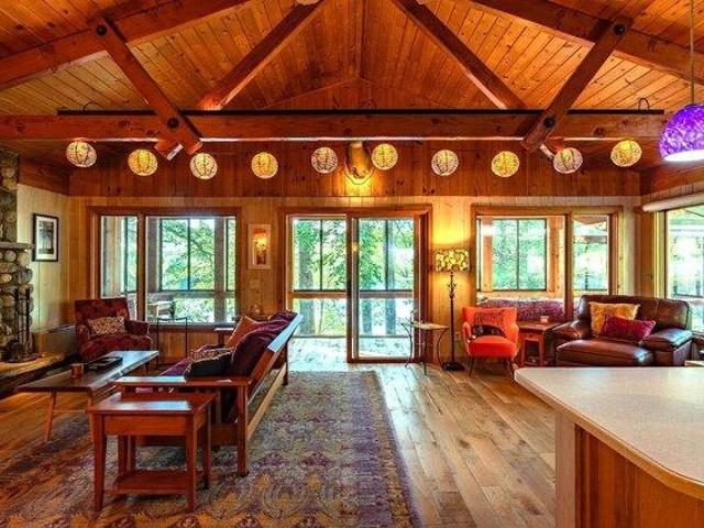 House for sale in Union, Maine