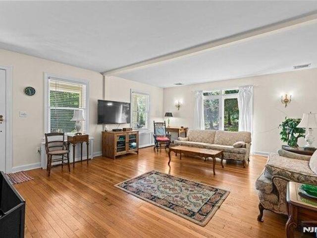 House for sale in Saddle River, New Jersey
