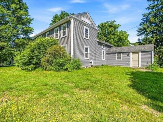 House for sale in Upton, Massachusetts